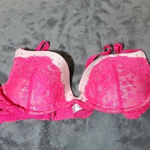 Victoria's Secret rhinestone pink push up bra 36C